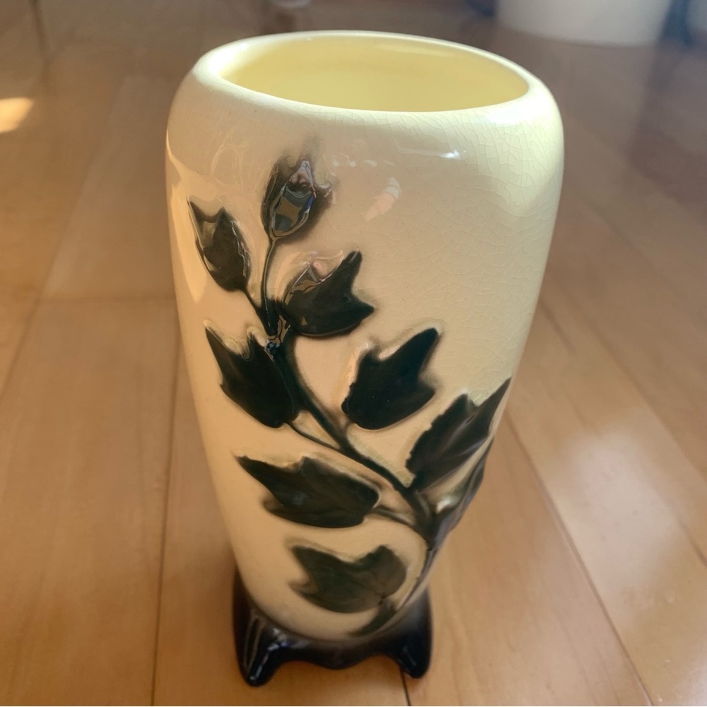 Vintage Royal Copley Raised Ivy Print Vase Planter Footed MCM Mid Century 7"x3"
